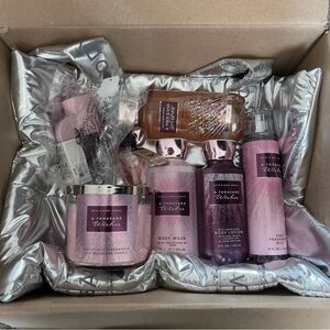 Bath & Body Works A Thousand Wishes Gift Set - Pink and Purple